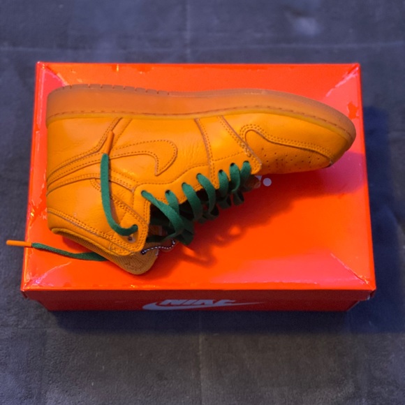 Jordan Retro High Gatorade Orange Peel (GS)